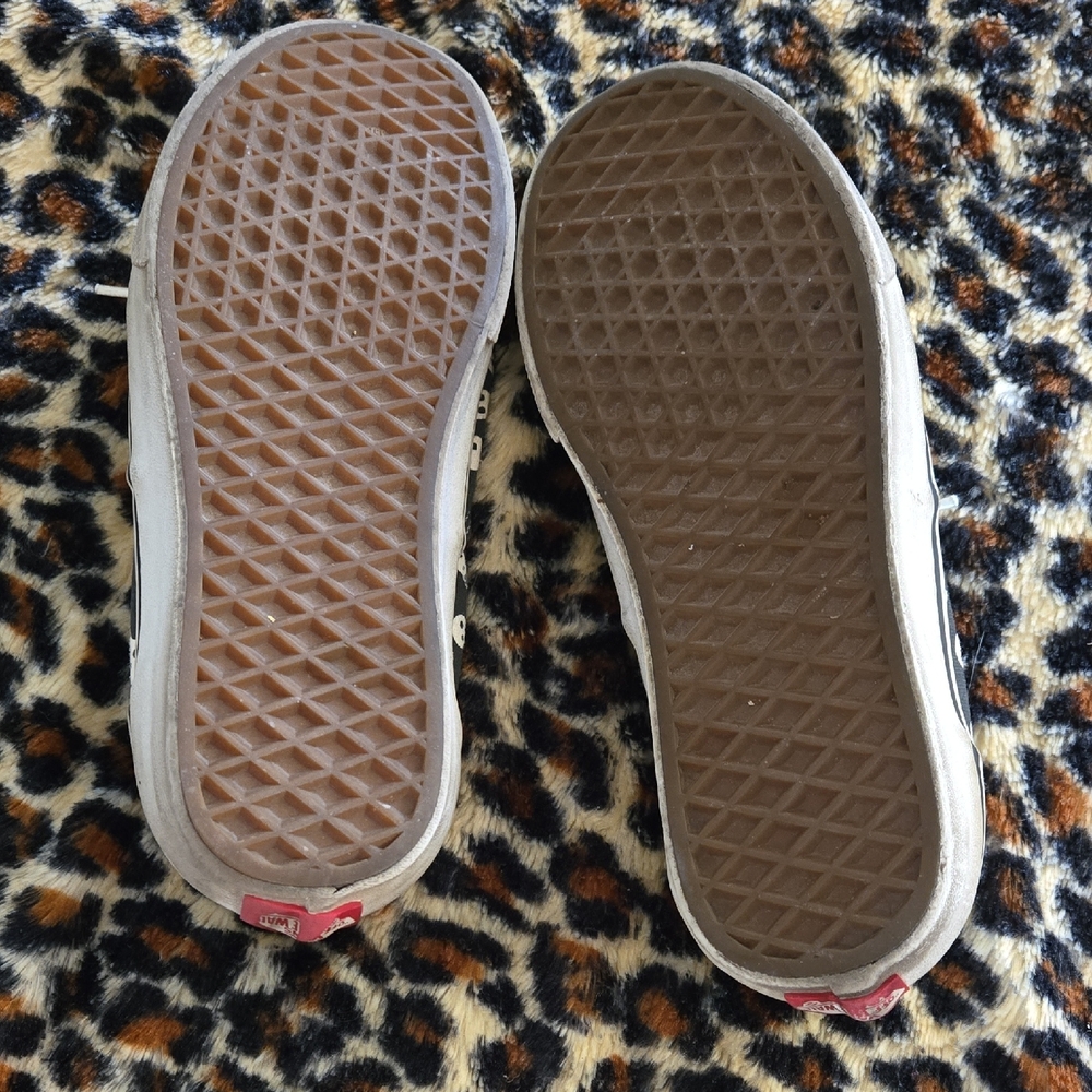 Vans Dark Gray Skull Pattern Sneakers - Picture 3 of 3